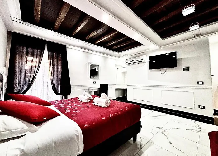 Konukevi Relais Parlamento 4*